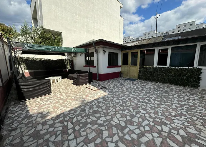 Casa 70 * 부쿠레슈티